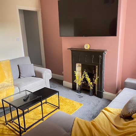 Hometel Digs Morden Comfy Home Can Sleep 11 Λέστερ Εξωτερικό φωτογραφία